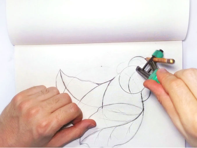 Creating a logo with ellipses, slide 7 of 14